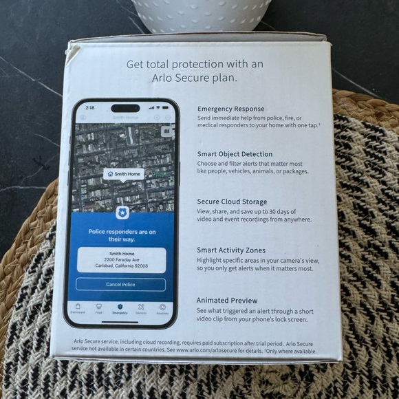 Arlo outdoor camera never used brand new - Picture 4 of 7